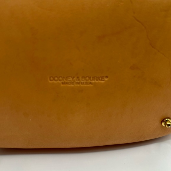 Dooney & Bourke Cabriolet Bucket Bag Vintage - Picture 3 of 13